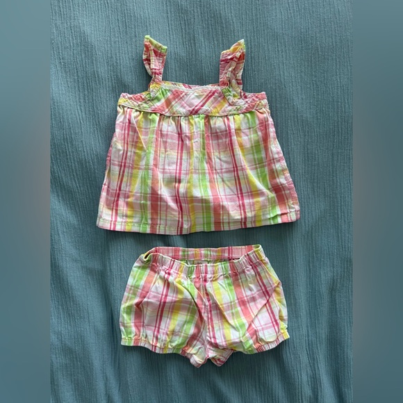 Baby B’gosh Girls Matching Sets Size 9 Months - Picture 1 of 5